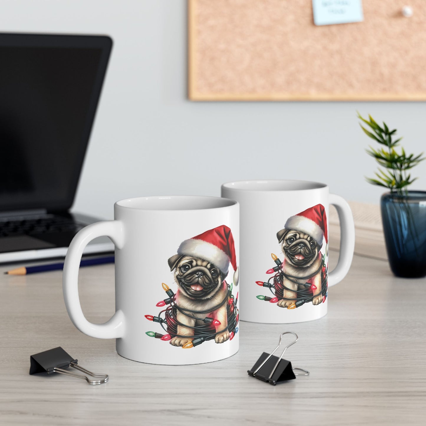 🎄 Pug Christmas Mug – Festive Santa Hat & Tangled Lights Delight 🎁
