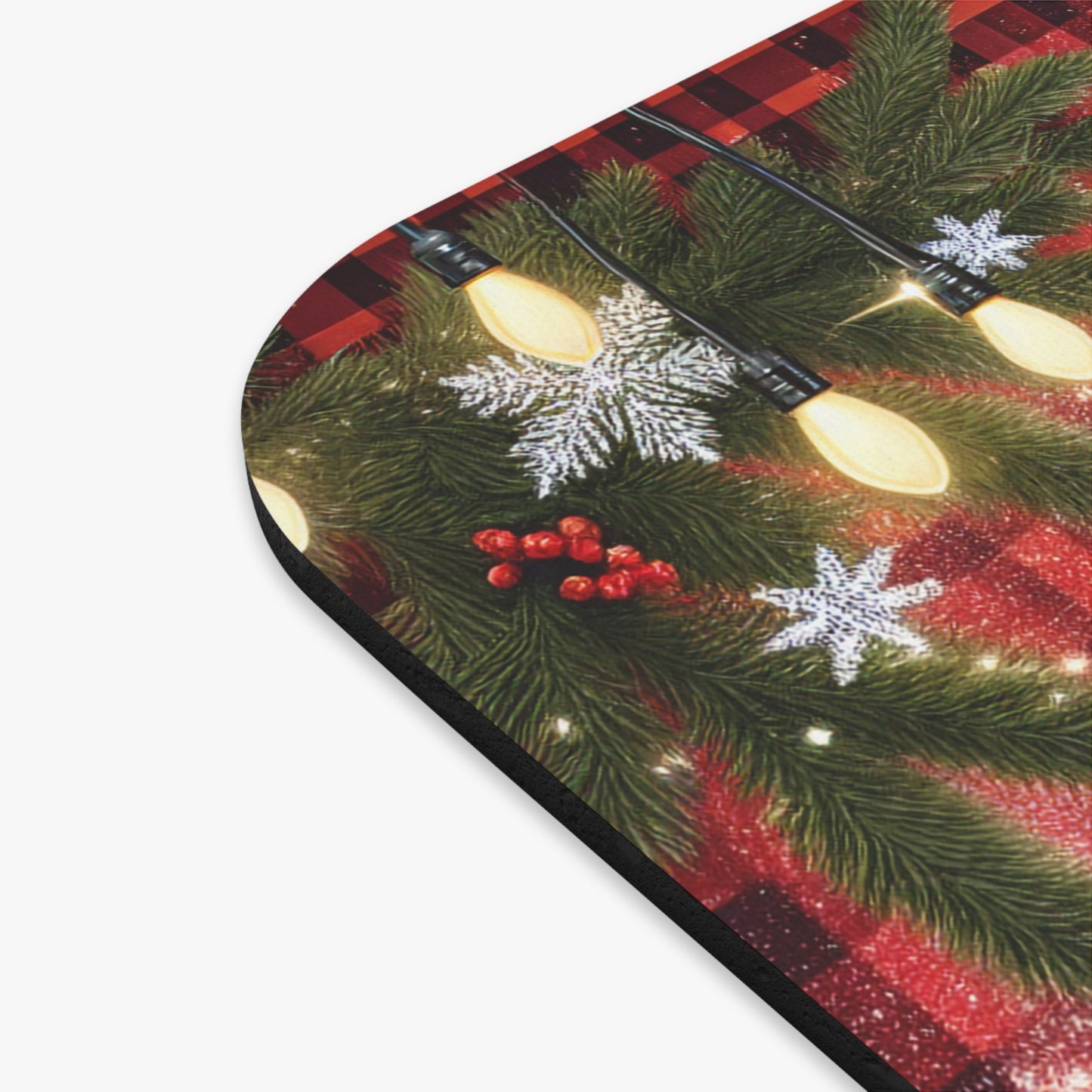 🖱️🎄🐶 Tangled Lights Christmas Dog Mouse Pad – Santa Hat & Plaid Holiday Cheer