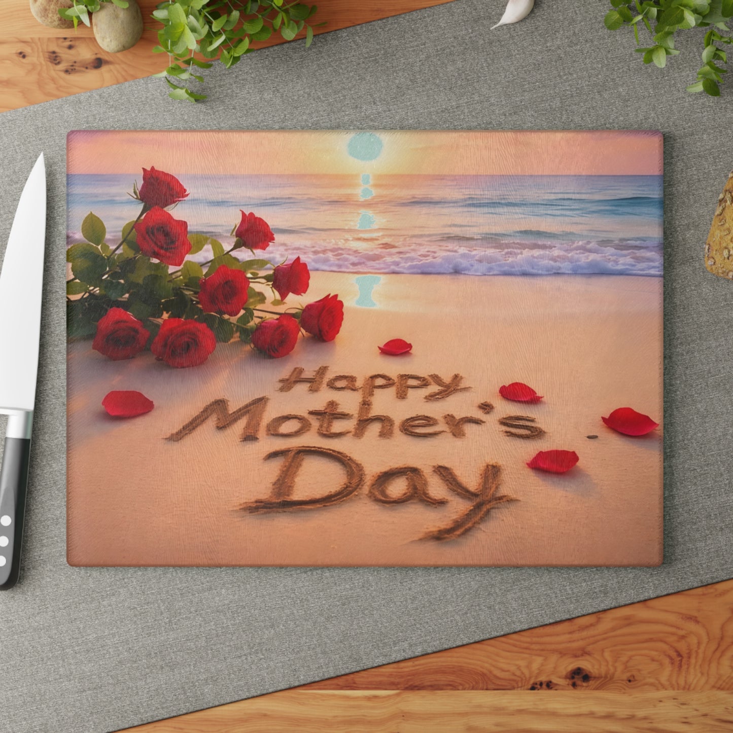 Mother’s Day Beach Scene Glass Cutting Board – Coastal Elegance with Heartfelt Charm