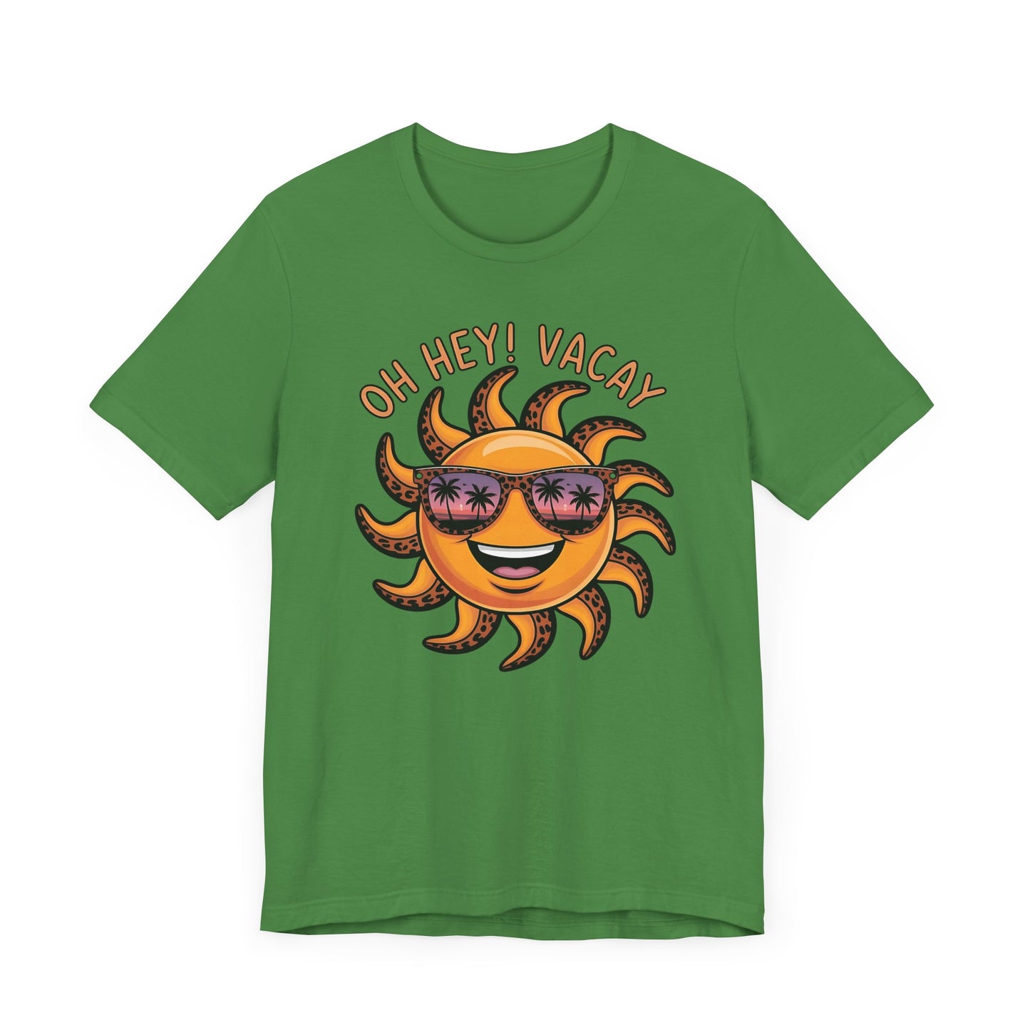 ☀️ ¡Hola! Camiseta de vacaciones – Sol sonriente con gafas de sol | Camiseta gráfica de verano para mujer