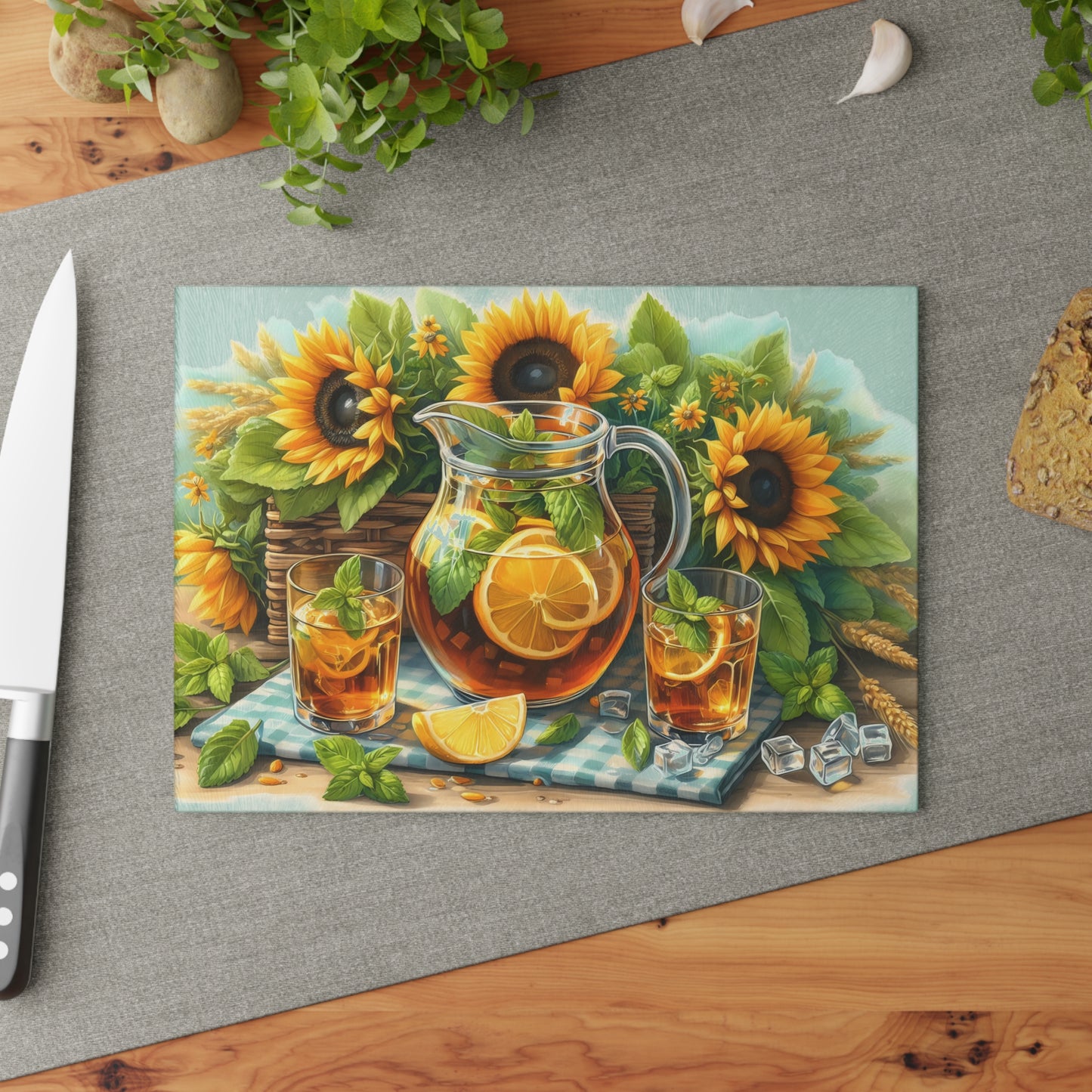 🌻 Sunflower Iced Tea Cutting Board – Sweet Summer Sips & Kitchen Charm