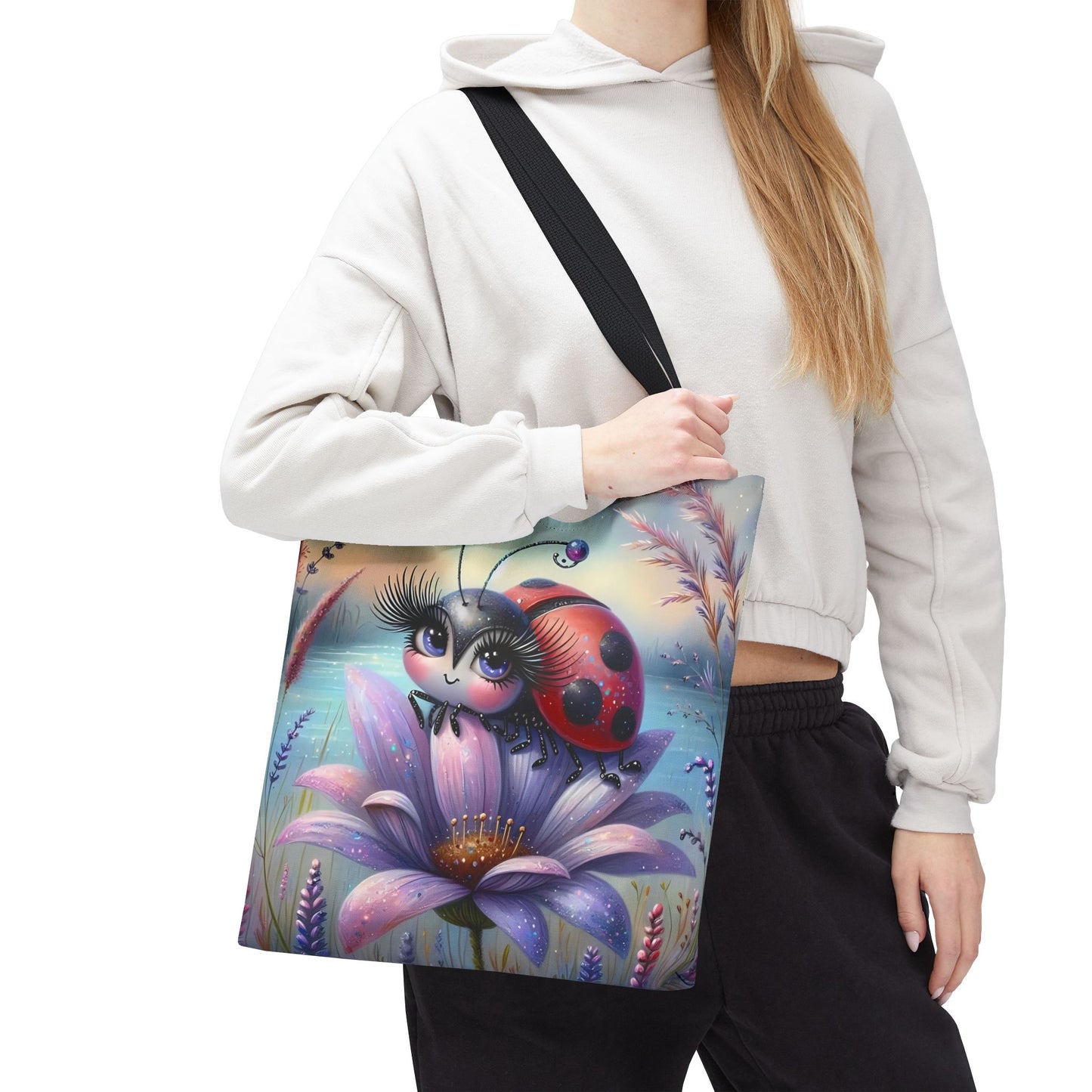 🐞 Mariquita sobre una flor junto al lago – Bolsa de tela inspirada en la naturaleza